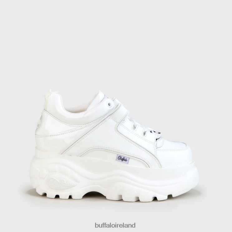 white_buffalo_classic_sneaker_low_patent_leather_sneakers_f06zhh426.jpg White Buffalo Classic Sneaker Low patent leather |Sneakers F06ZHH426 - Image 1